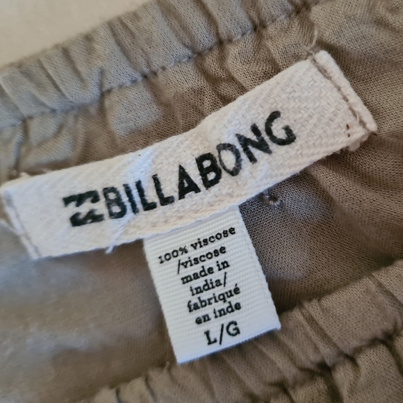 Billabong Women's Khaki Green Top Size L/G - Picture 5 of 9